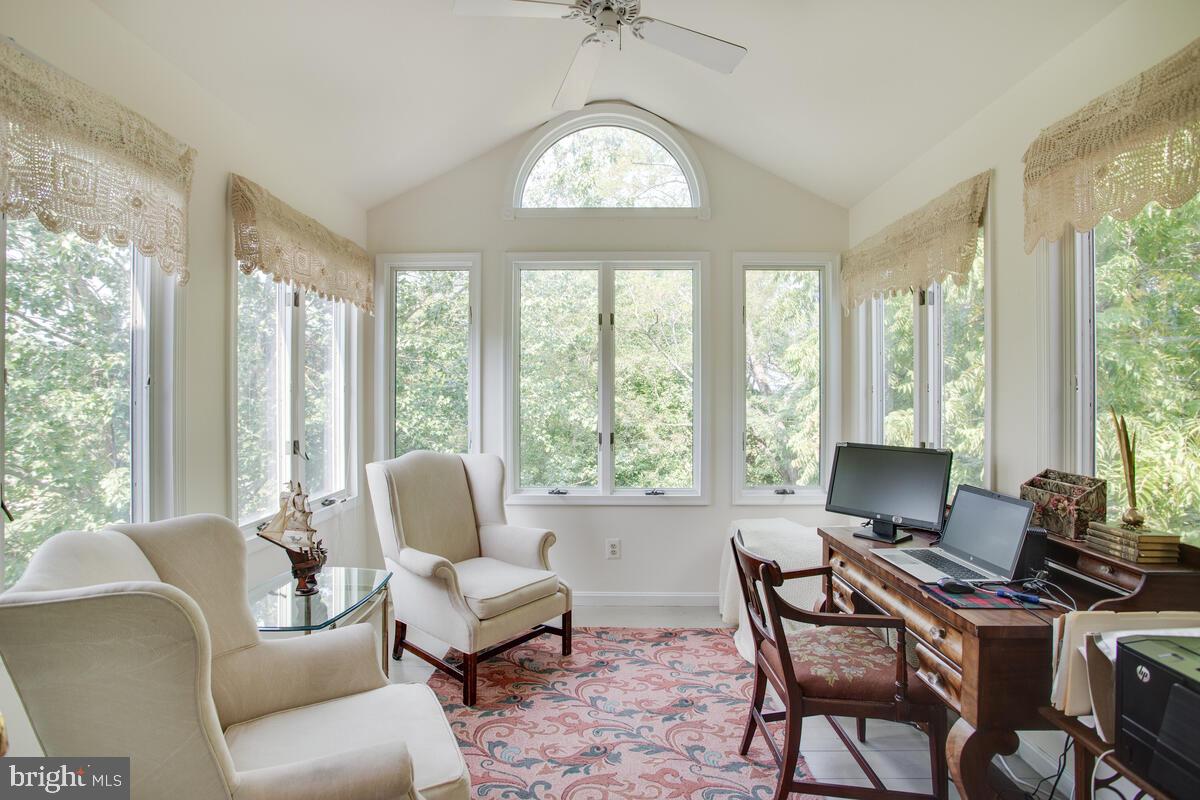 5025 Kings Road St. Leonard, MD 20685 - Photo 30 of 62 Sitting room off of Master with great water view