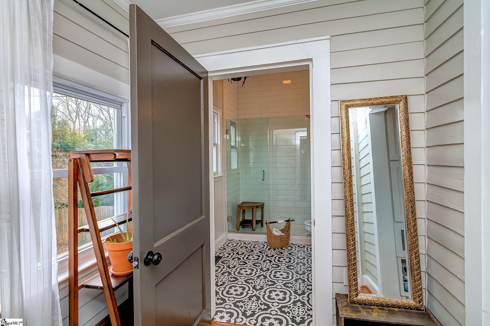 252 Reeves Street Greenville, SC 29605 - Photo 24 of 36 Gallery Image 24