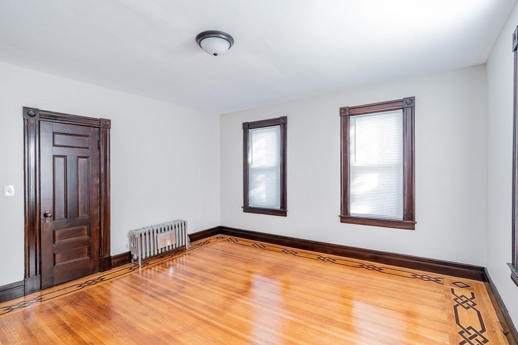 72 Mapledell Street Springfield, MA 01109 - Photo 11 of 19 Gallery Image 11