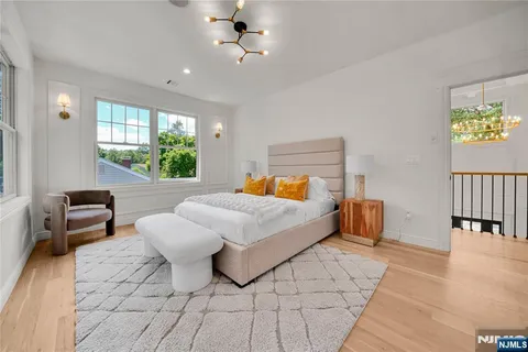 $2,650,000 | 4 Garden Court, Ho-Ho-Kus, NJ 07423