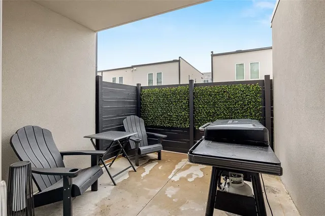 $475,707 | 3317 Southwest 50th Drive, Gainesville, FL 32608