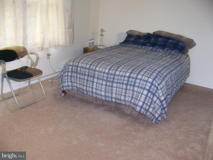 14550 Farmcrest Place Silver Spring, MD 20905 - Photo 14 of 25 Bedroom (Master)