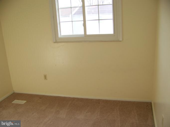 14550 Farmcrest Place Silver Spring, MD 20905 - Photo 3 of 25 Bedroom