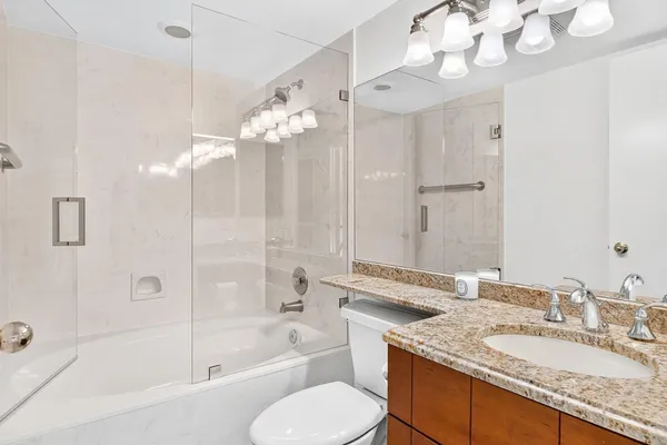 $195,000 | 5021 Oakhill Lane, Unit 115, Delray Beach, FL 33484