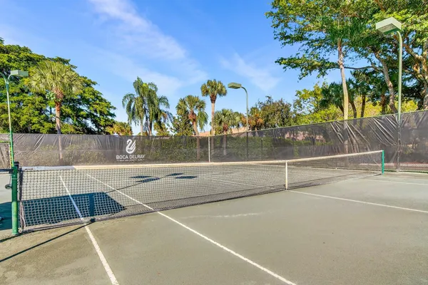 $195,000 | 5021 Oakhill Lane, Unit 115, Delray Beach, FL 33484