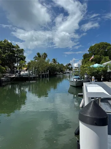 $6,000 | 1301 Grouper Drive, Unit A, Marathon, FL 33050