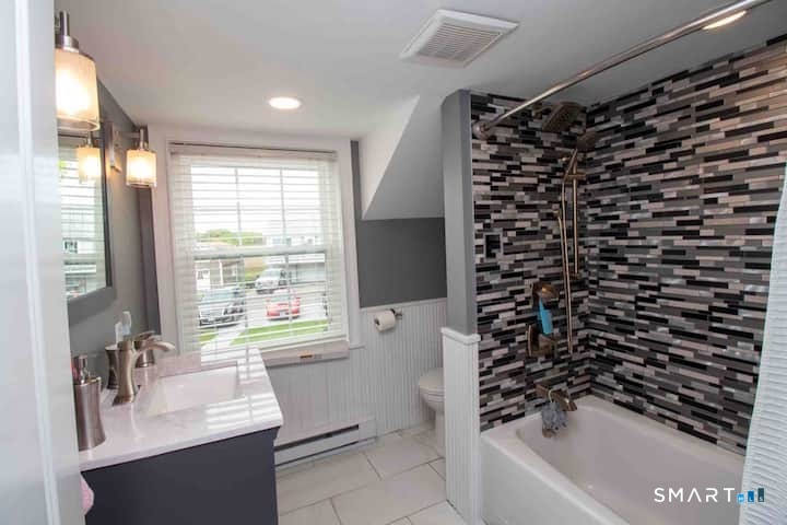 21 Grove Way, Unit 21 Clinton, CT 06413 - Photo 19 of 40