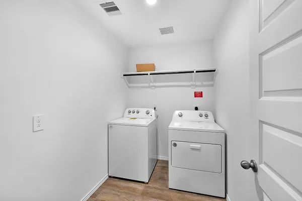 $2,100 | 30947 Brightwell Bend, Fulshear, TX 77441