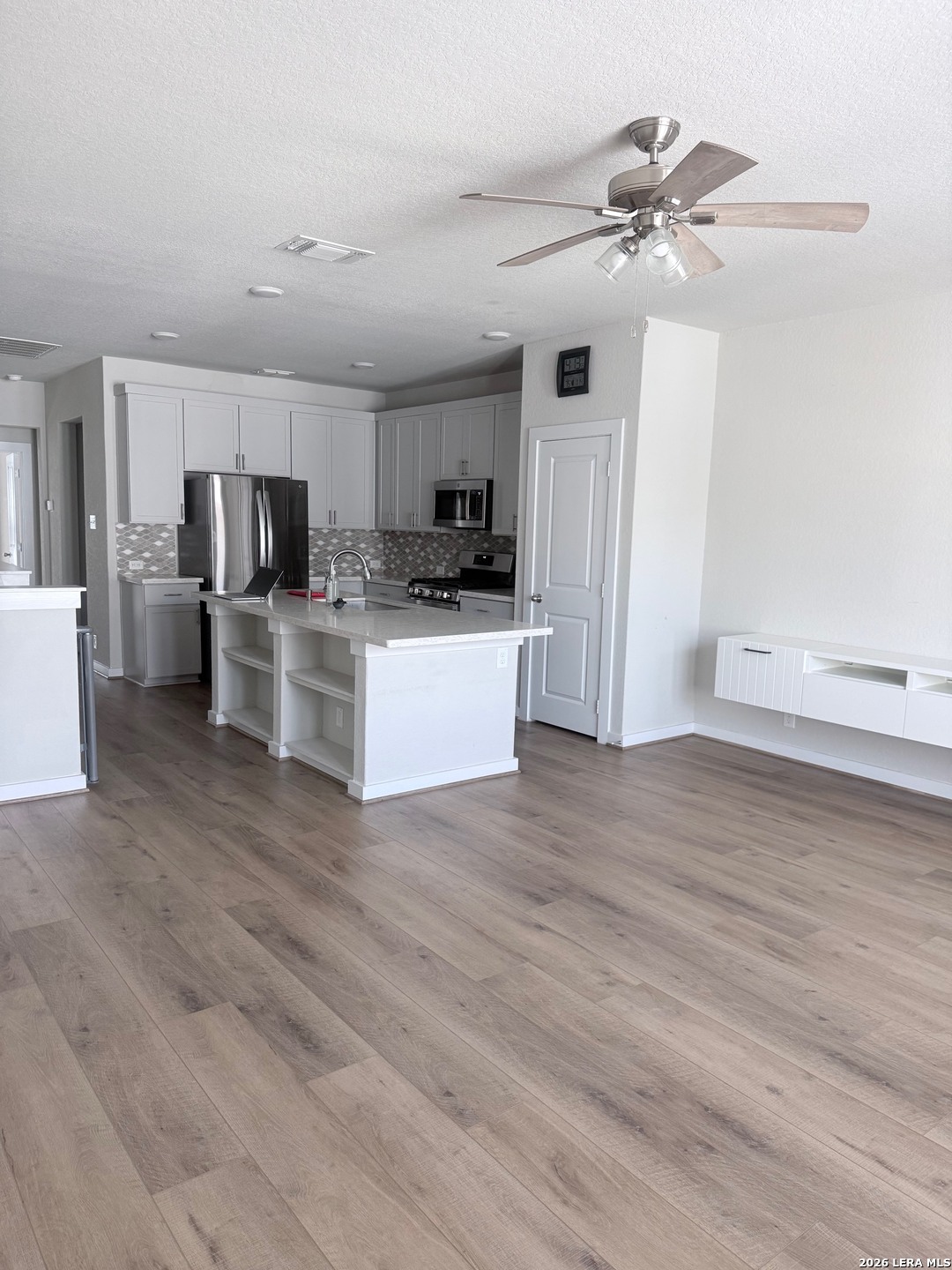 6446 Babcock Road, Unit 24 San Antonio, TX 78249 - Photo 5 of 22