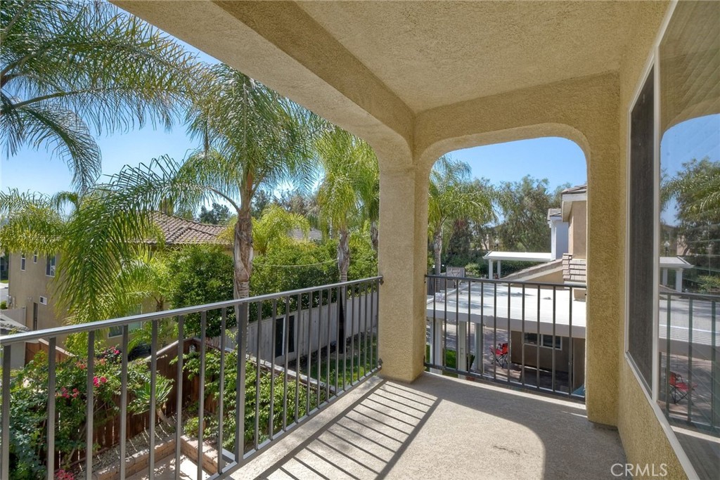 28961 Savannah Drive Temecula, CA 92591 - Photo 28 of 54 a view of a two chair in the balcony