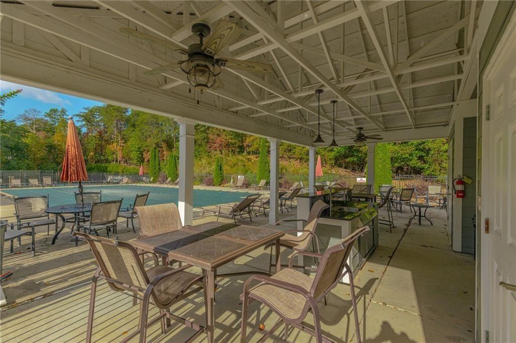 6060 Rockingham Way Gainesville, GA 30506 - Photo 2 of 4