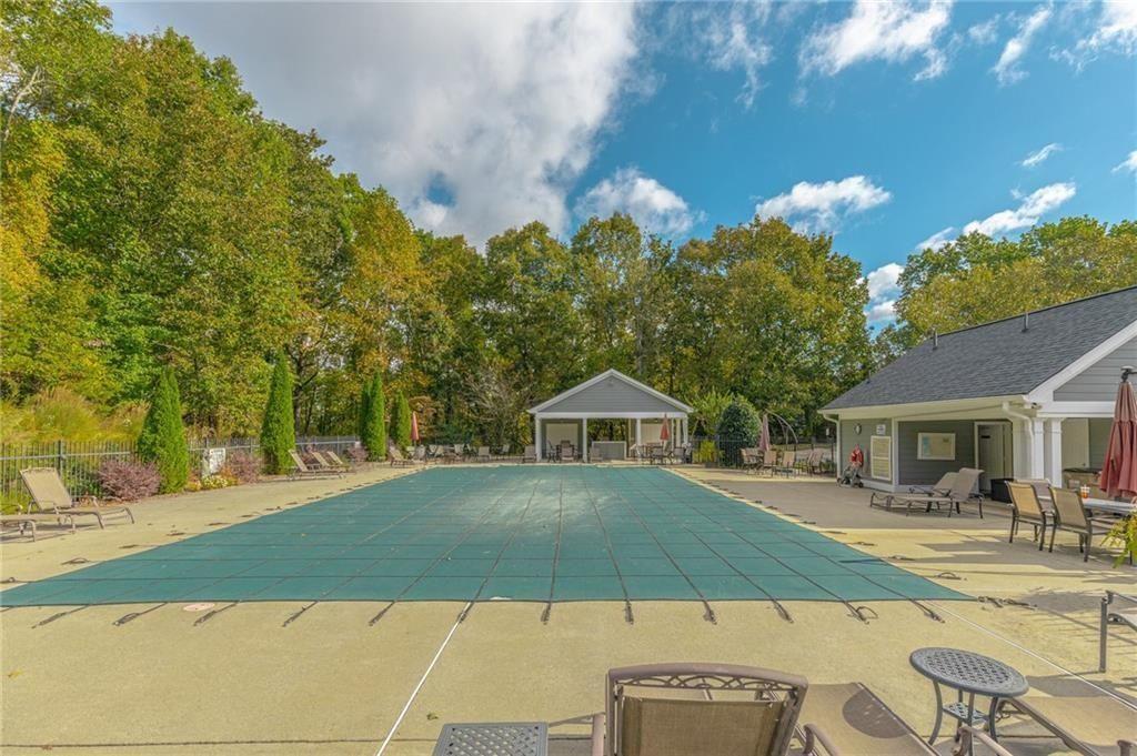 6060 Rockingham Way Gainesville, GA 30506 - Photo 3 of 4