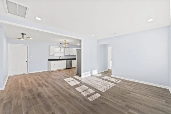 $405,000 | 2906 Lakeland Drive, Nashville, TN 37214