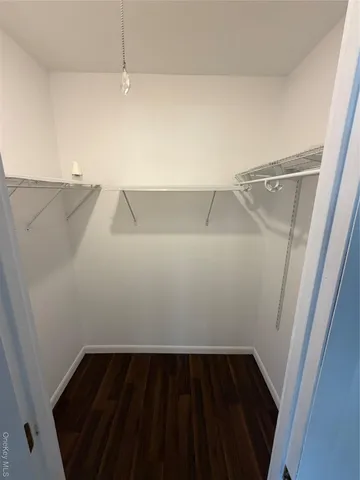 $1,950 | 17 Village Park Drive, Unit 1D, Fishkill, NY 12524