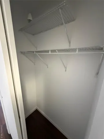 $1,950 | 17 Village Park Drive, Unit 1D, Fishkill, NY 12524