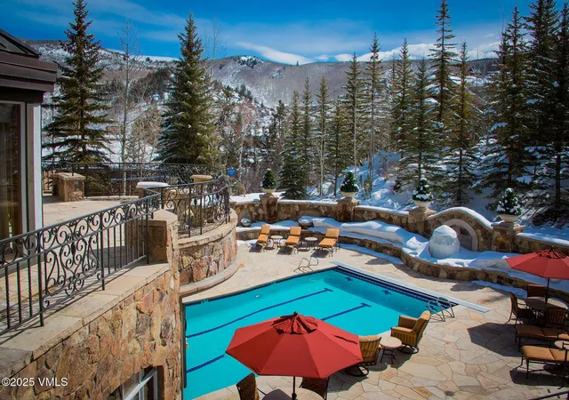 $3,350,000 | 17 Chateau Lane, Unit 205, Beaver Creek, CO 81620