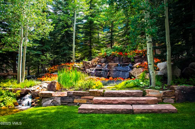 $3,350,000 | 17 Chateau Lane, Unit 205, Beaver Creek, CO 81620