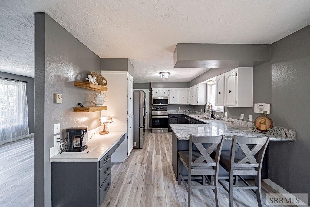 2090 Heather Lane Ammon, ID 83406 - Photo 14 of 67