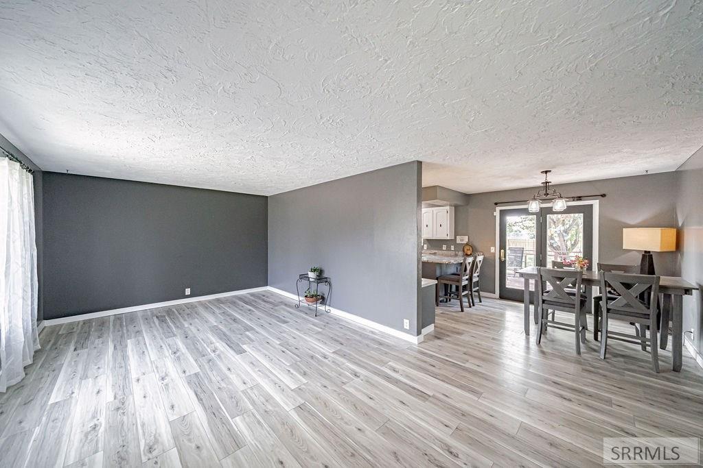 2090 Heather Lane Ammon, ID 83406 - Photo 5 of 67