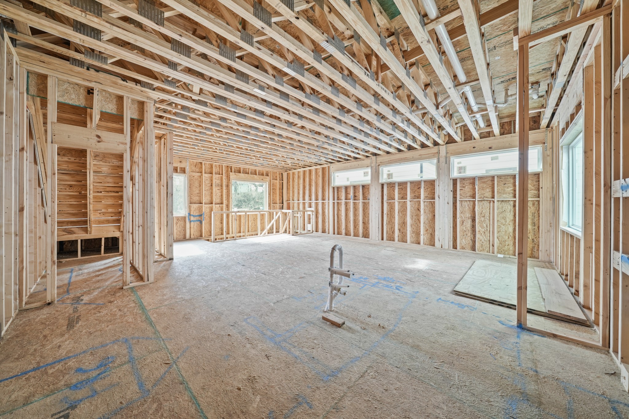 321 North Nagle Street Houston, TX 77003 - Photo 8 of 22 a view of an empty room with a window