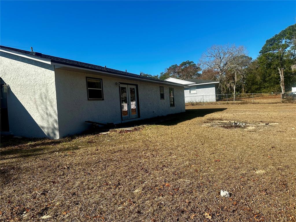 606 Water Road Ocala, FL 34472 - Photo 5 of 22