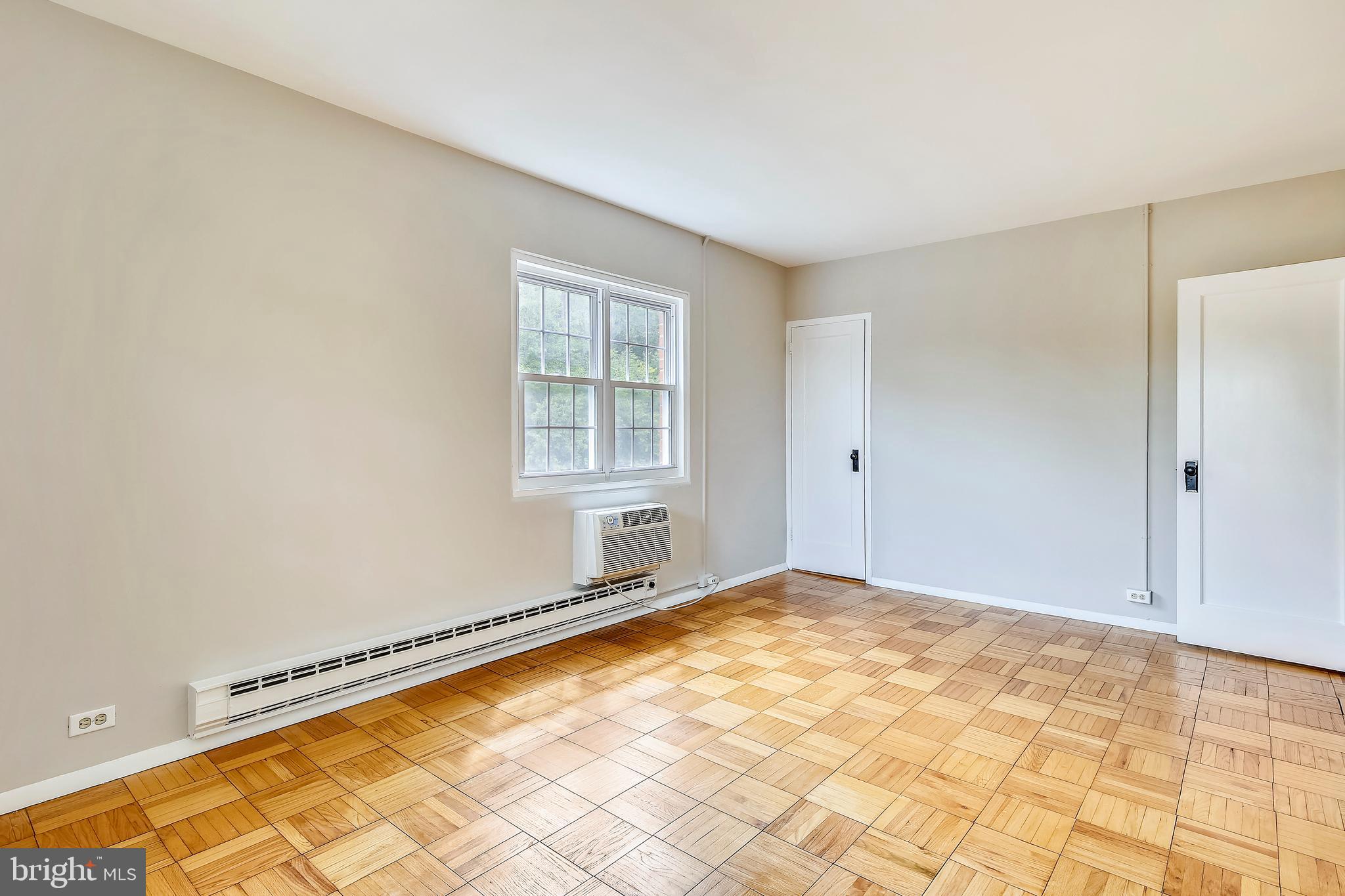 3532 Gunston Road Alexandria, VA 22302 - Photo 15 of 33 Bedroom