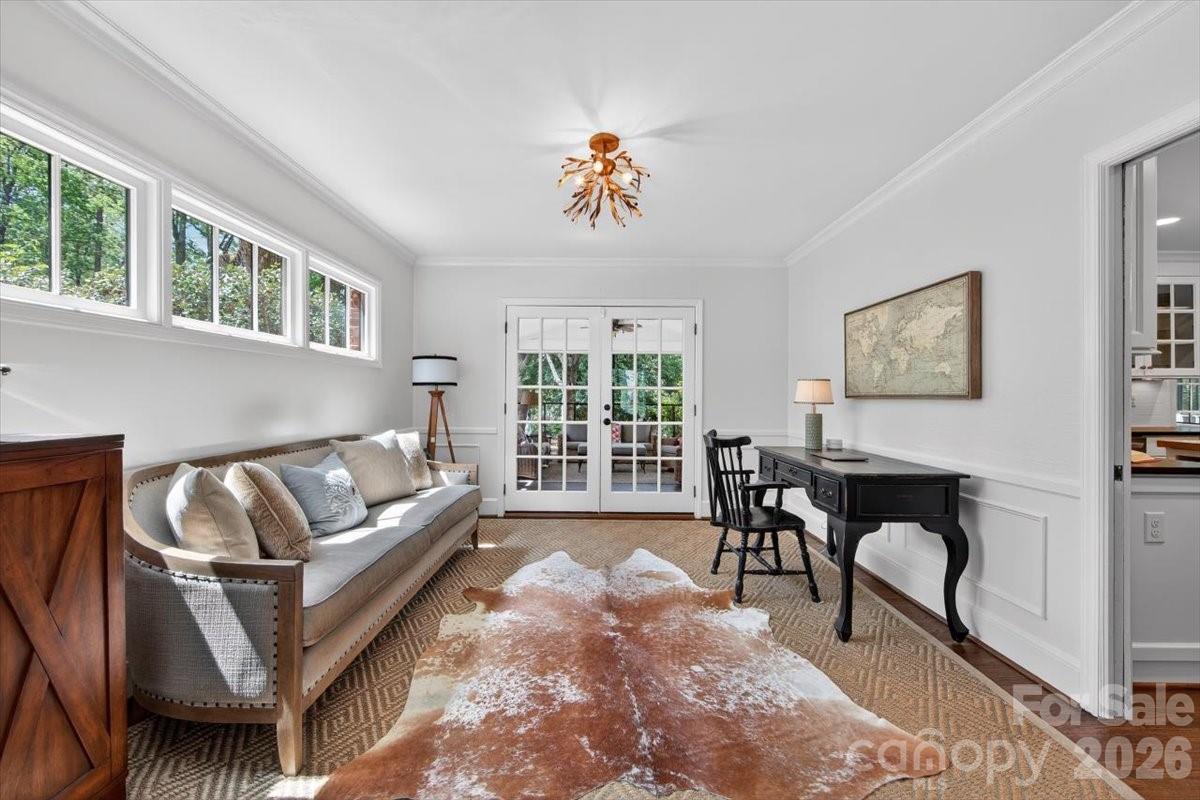 308 Robmont Road Charlotte, NC 28270 - Photo 15 of 43 a living room with furniture and a window