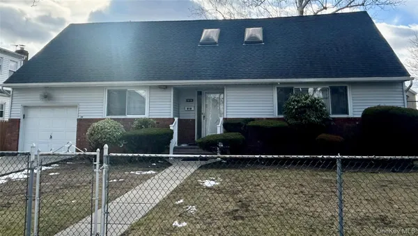 a view of a porch in back of the house