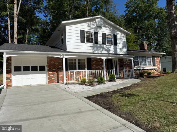 $3,700 | 4401 Braeburn Drive, Fairfax, VA 22032