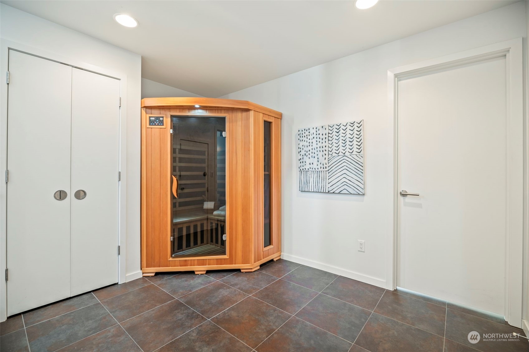 4322 Eastern Avenue North Seattle, WA 98103 - Photo 32 of 39 a view of an empty room with window