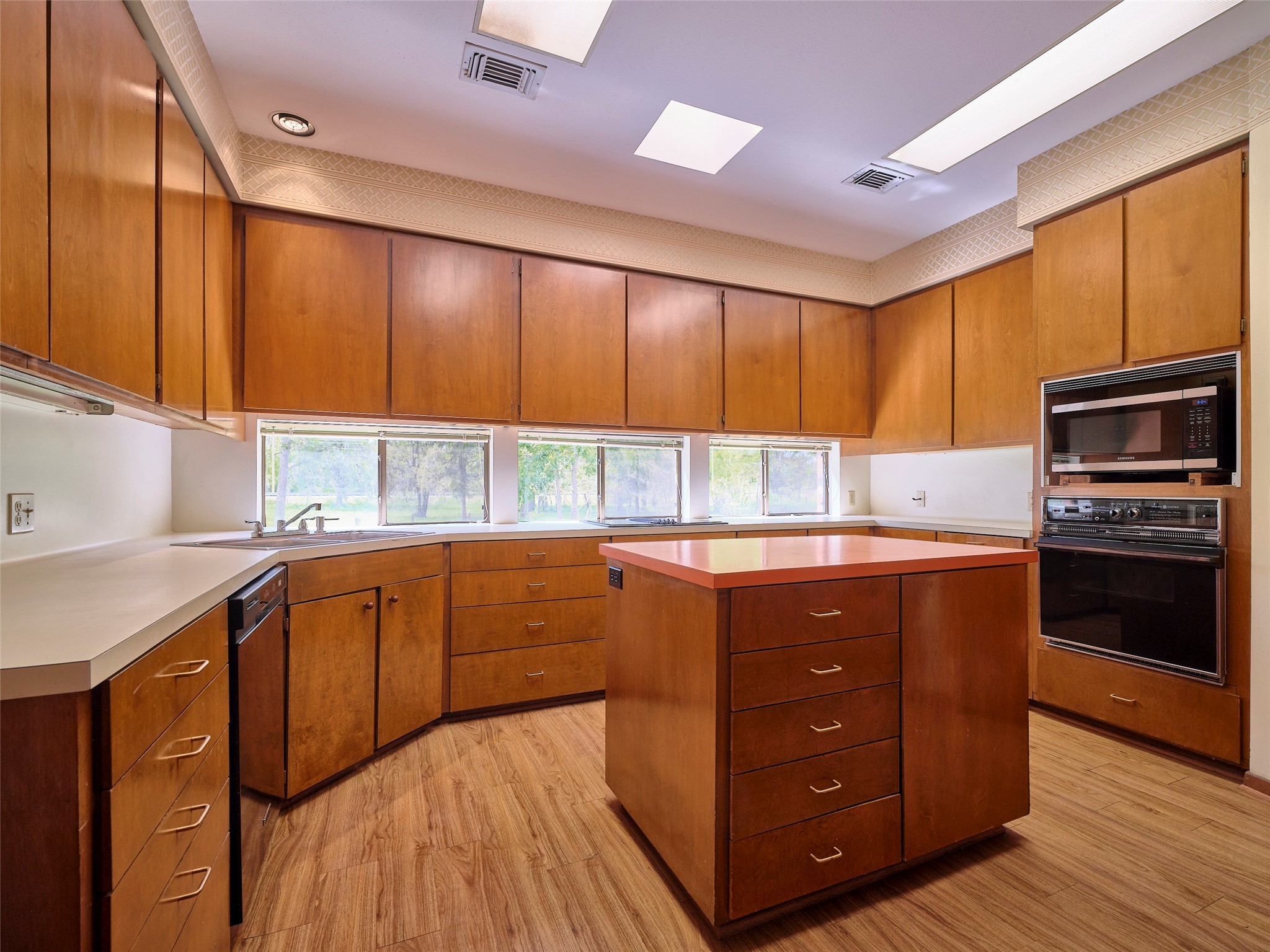 205 Pittman Road Richmond, TX 77469 - Photo 18 of 50