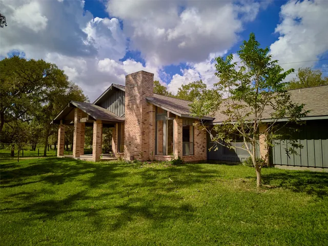 $549,900 | 205 Pittman Road, Richmond, TX 77469