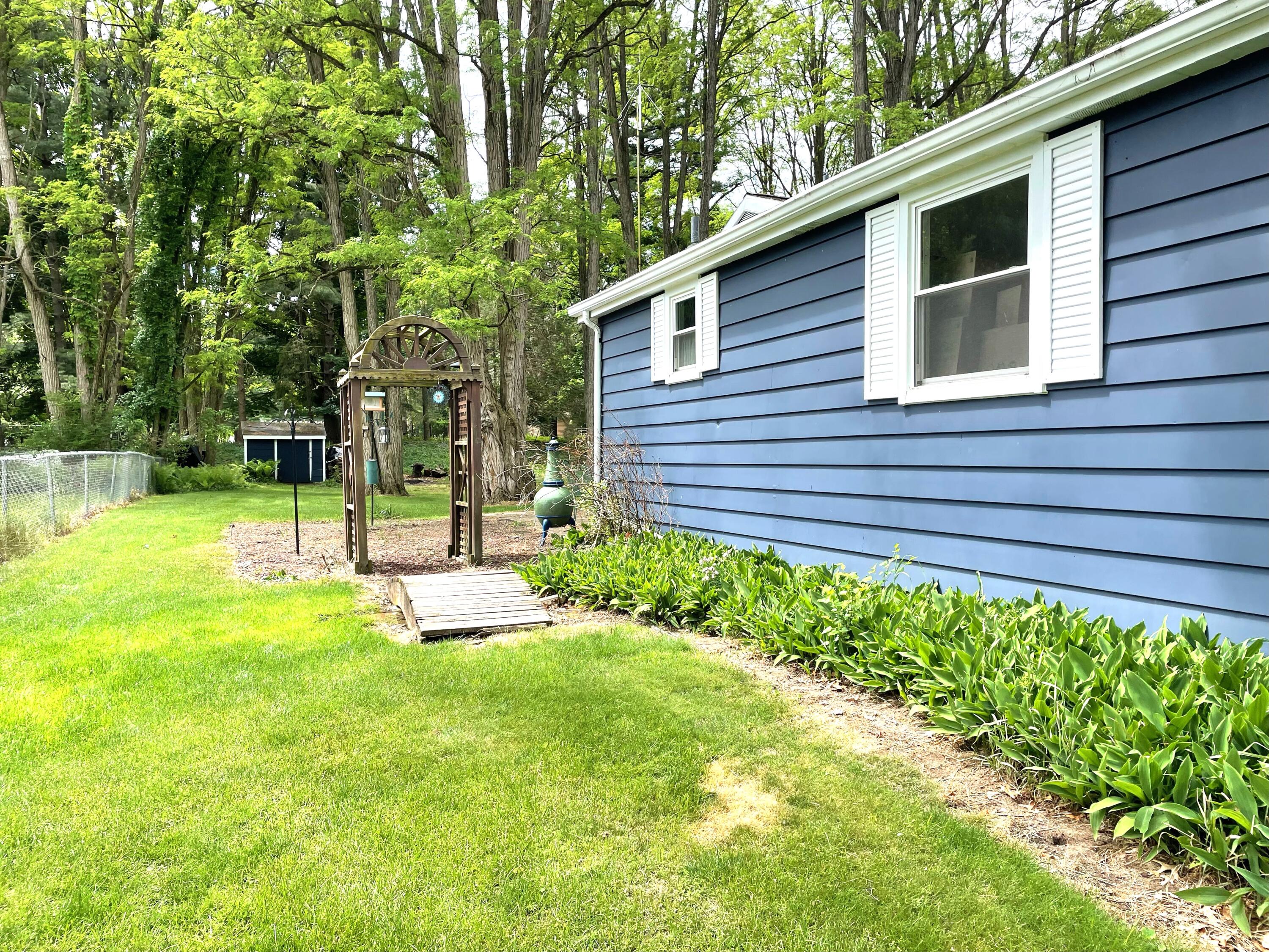 5197 Merriman Road Jackson, MI 49201 - Photo 35 of 38 52