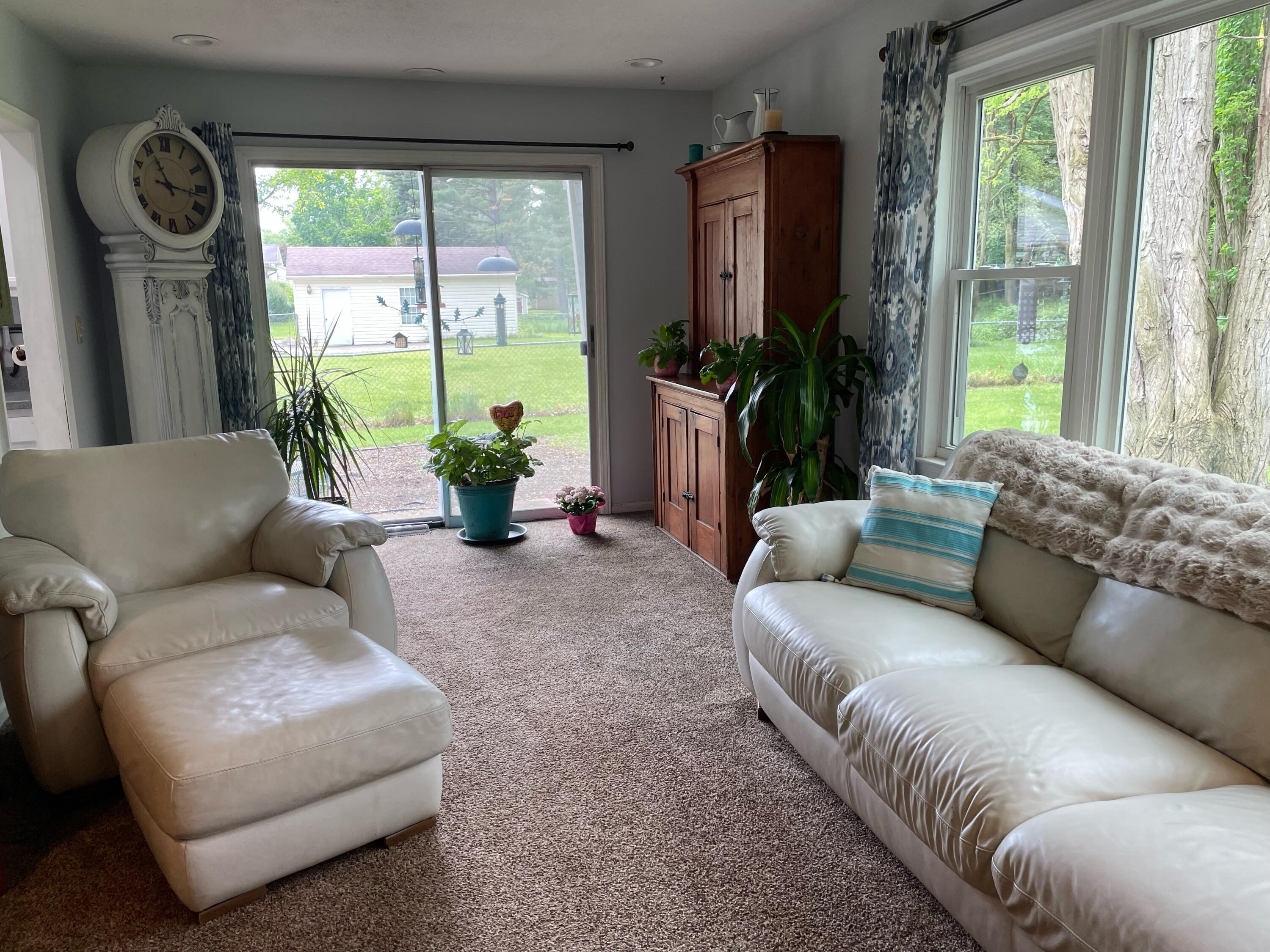 5197 Merriman Road Jackson, MI 49201 - Photo 5 of 38 lr1