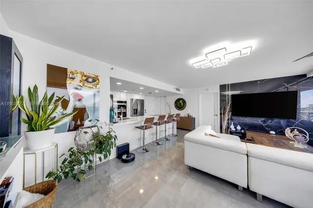 $3,600 | 7601 East Treasure Drive, Unit 1216, North Bay Village, FL 33141