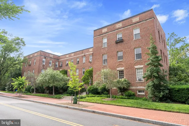 $774,000 | 2527 Q Street Northwest, Unit 202, Washington, DC 20007