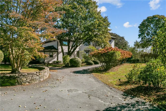 $499,000 | 46 Chastellux Avenue, Unit M6, Newport, RI 02840