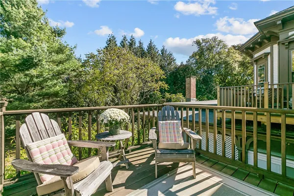 $499,000 | 46 Chastellux Avenue, Unit M6, Newport, RI 02840