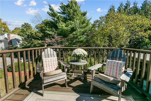 $499,000 | 46 Chastellux Avenue, Unit M6, Newport, RI 02840