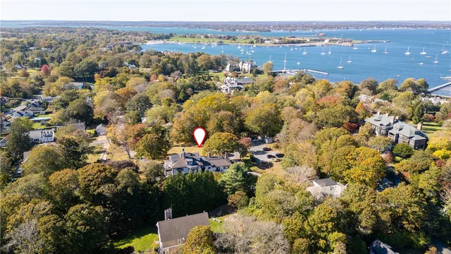 $499,000 | 46 Chastellux Avenue, Unit M6, Newport, RI 02840