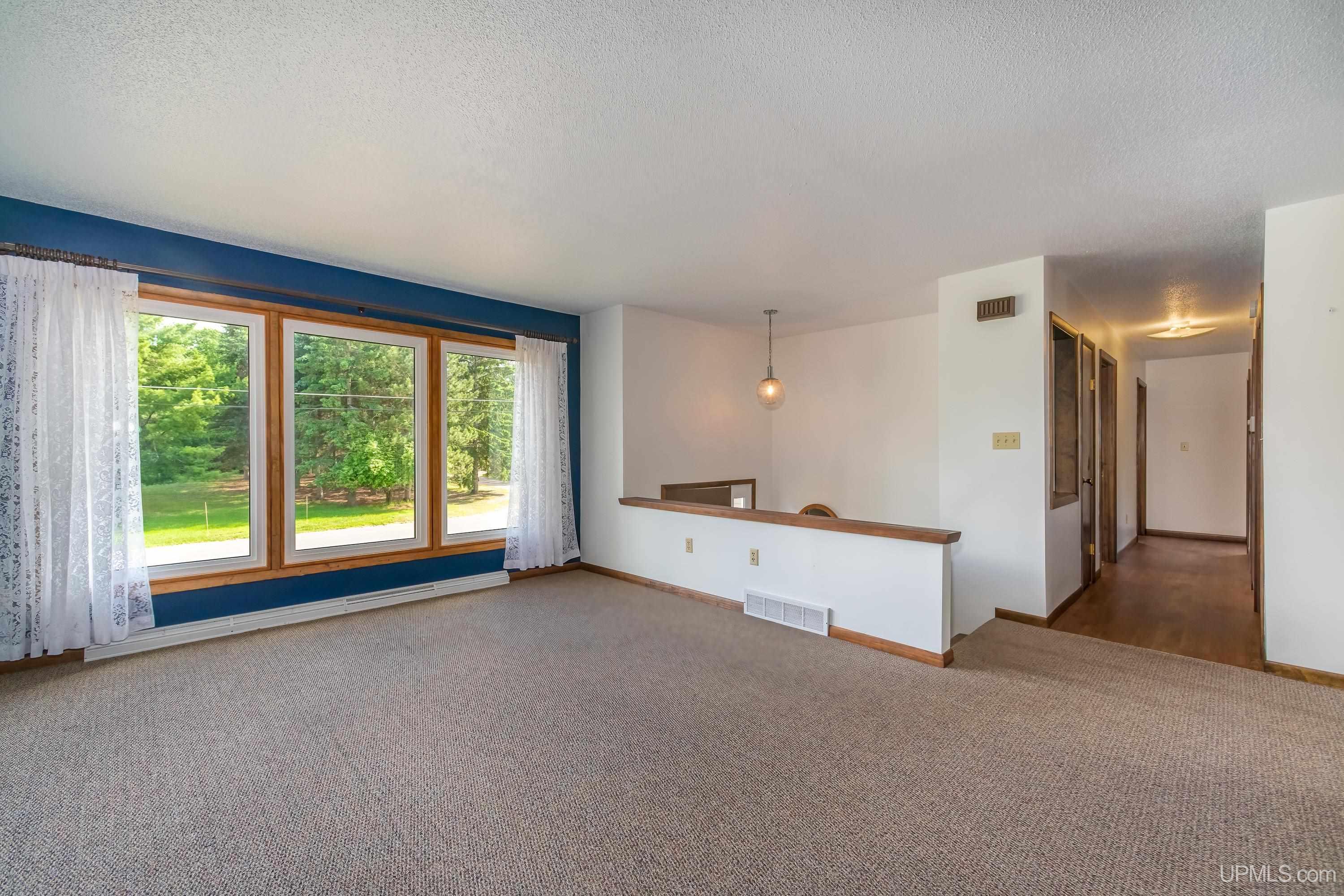 204 Ford Road Marquette, MI 49855 - Photo 6 of 47