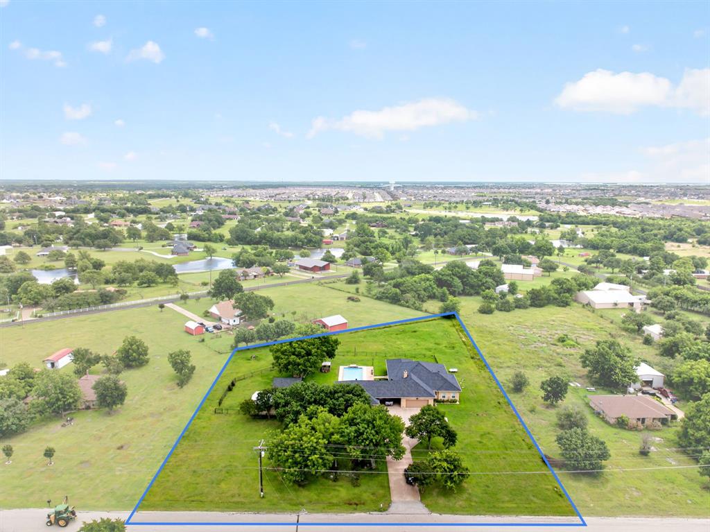 16810 Valley View Forney, TX 75126 - Photo 2 of 40