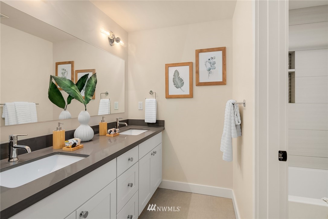 2115 North 77th Street Seattle, WA 98103 - Photo 26 of 40 Gallery Image 26