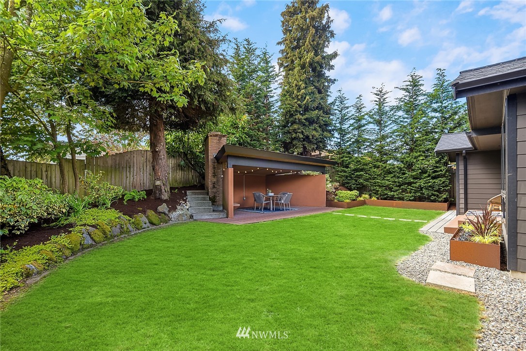 2115 North 77th Street Seattle, WA 98103 - Photo 36 of 40 Gallery Image 36