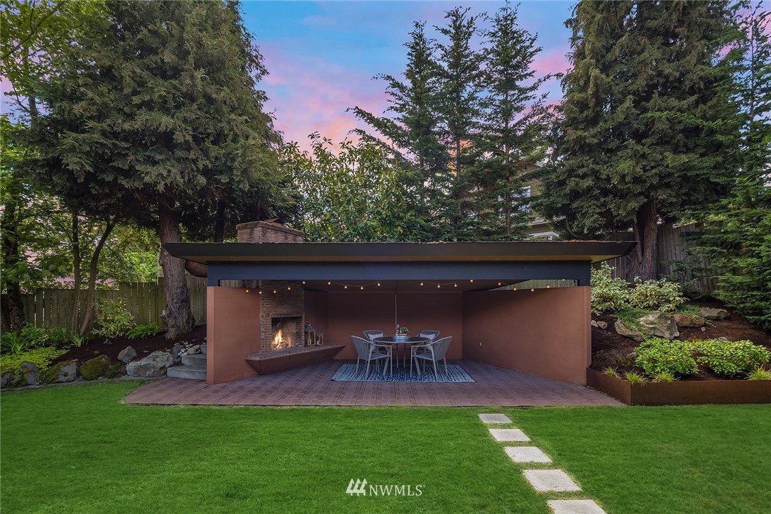 2115 North 77th Street Seattle, WA 98103 - Photo 38 of 40 Gallery Image 38