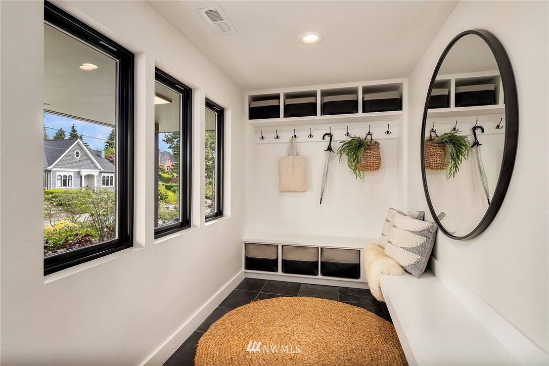 2115 North 77th Street Seattle, WA 98103 - Photo 6 of 40 Gallery Image 6