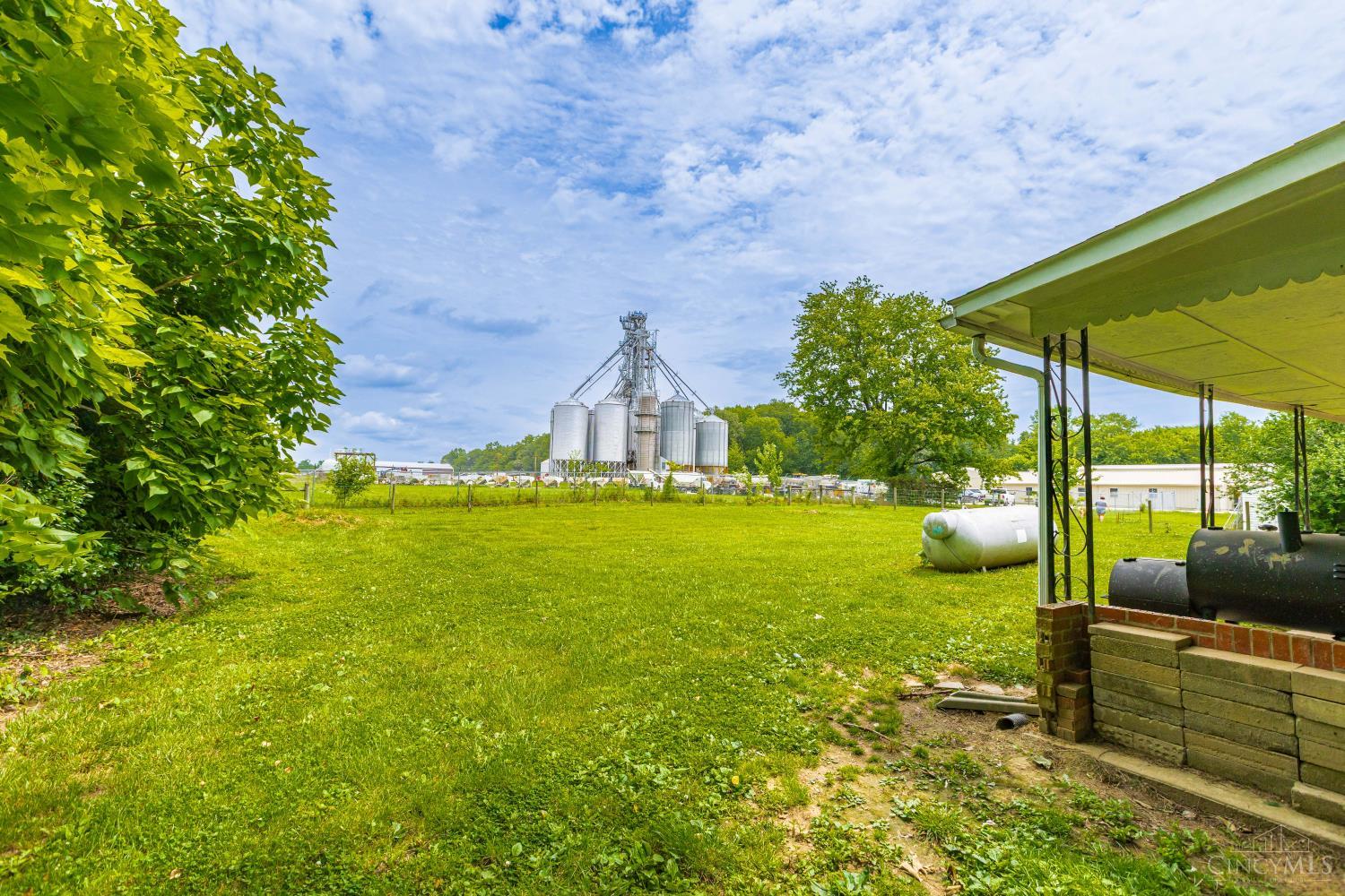 1300 Tri-County Road Winchester, OH 45697 - Photo 20 of 46
