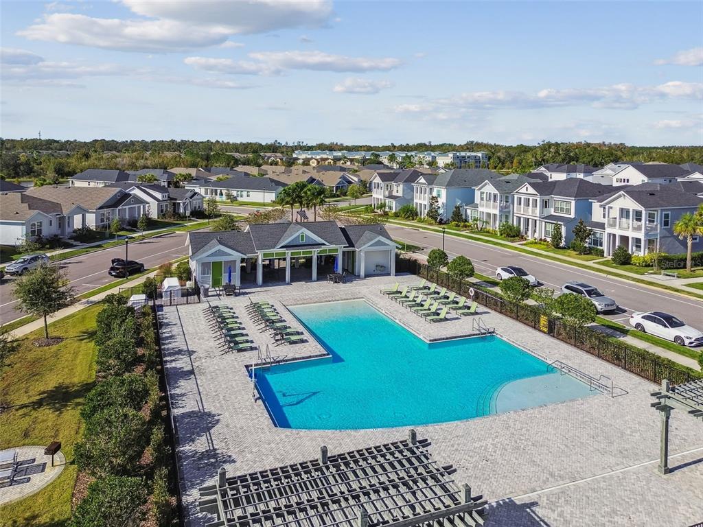28748 Rambutan Drive Wesley Chapel, FL 33543 - Photo 36 of 37 a view of a city from a terrace