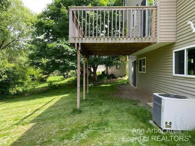 $2,950 | 3144 Dunwoodie Road, Ann Arbor, MI 48105