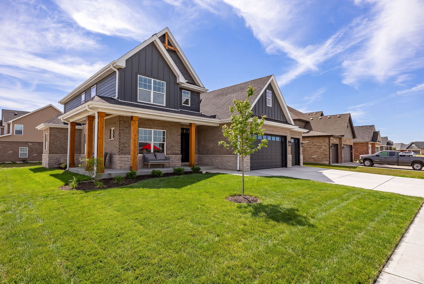 24051 Old Farm Road Manhattan, IL 60442 - Photo 2 of 34